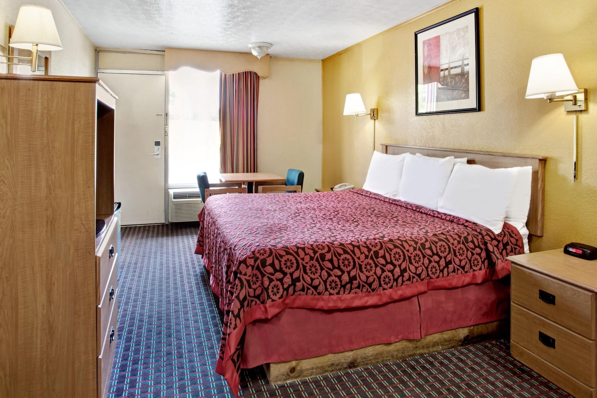 Days Inn By Wyndham Knoxville West Eksteriør billede
